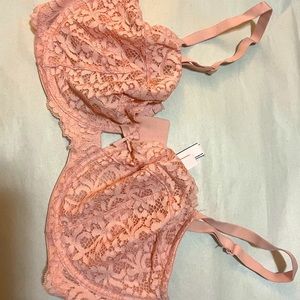 Victoria’s Secret Bra 36F (DDD)